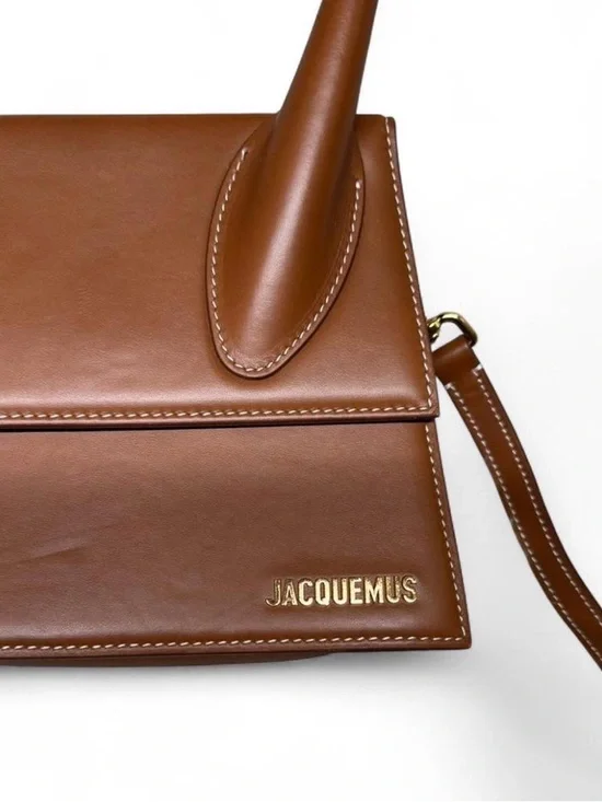 Jacquemus Le grand Chiquito Moyen Top-Handle Leather Bag - Picture 3 of 6